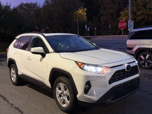 2020 Toyota RAV4 XLE