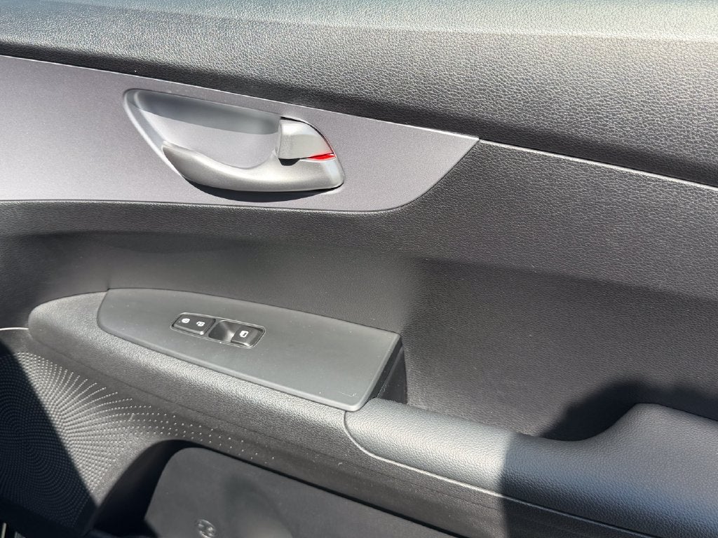 2024 Kia Forte LX