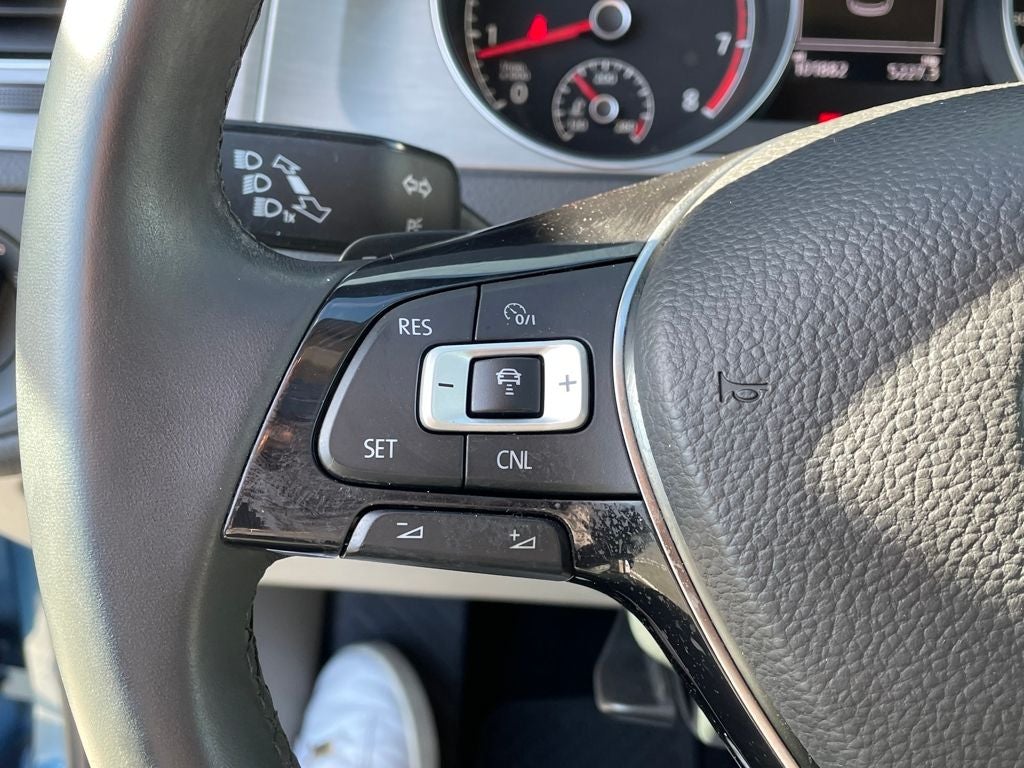 2017 Volkswagen Golf TSI SEL 4-Door