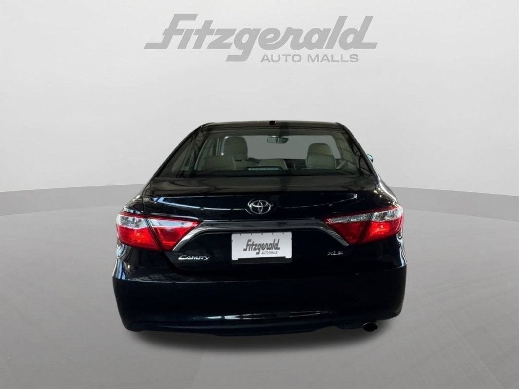 2016 Toyota Camry XLE