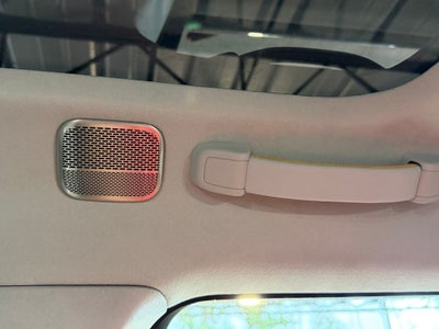2023 Rivian R1S Adventure