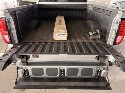 2025 GMC Sierra HD SLE