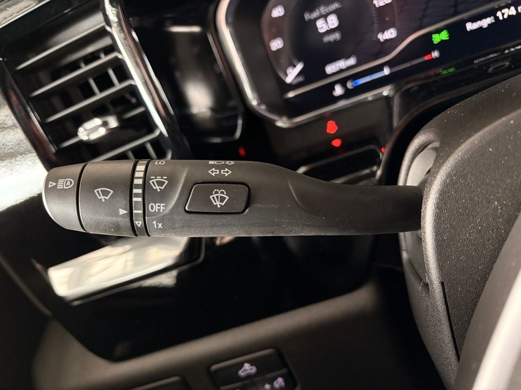 2025 GMC Sierra HD SLE