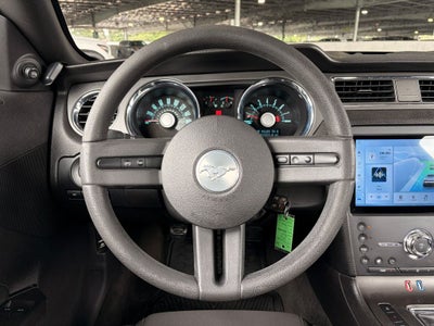 2012 Ford Mustang V6