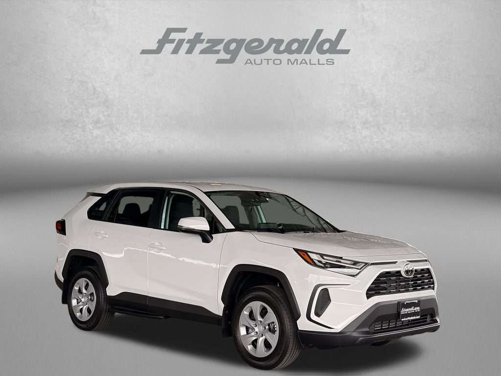 2025 Toyota RAV4 LE
