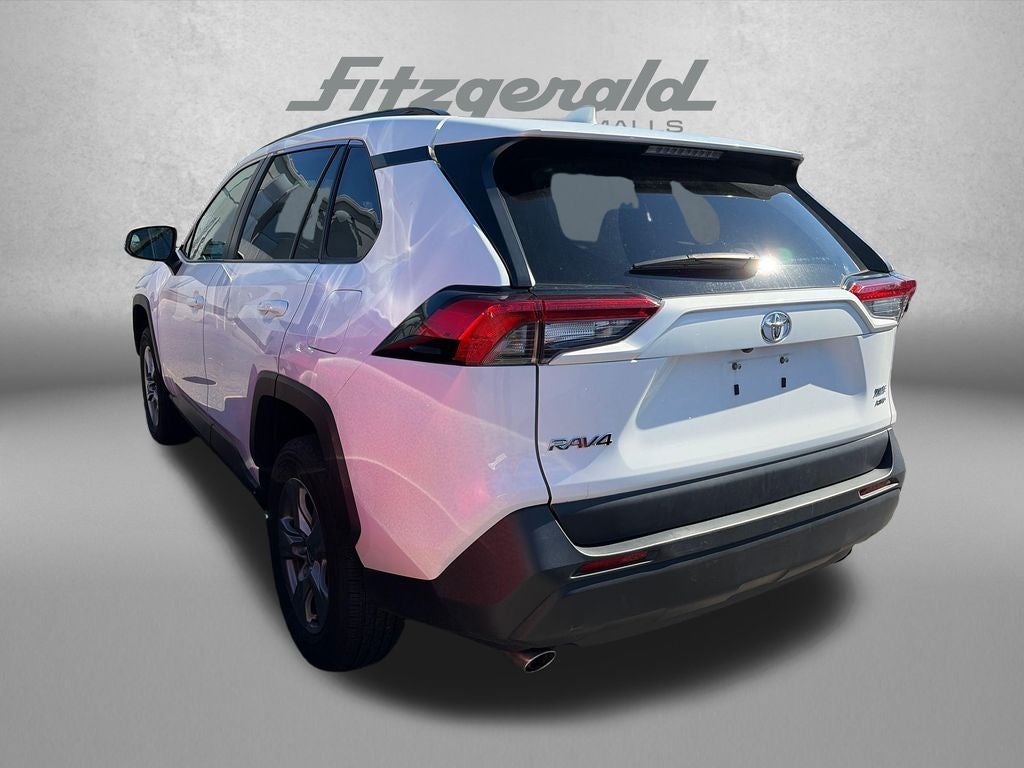 2025 Toyota RAV4 XLE