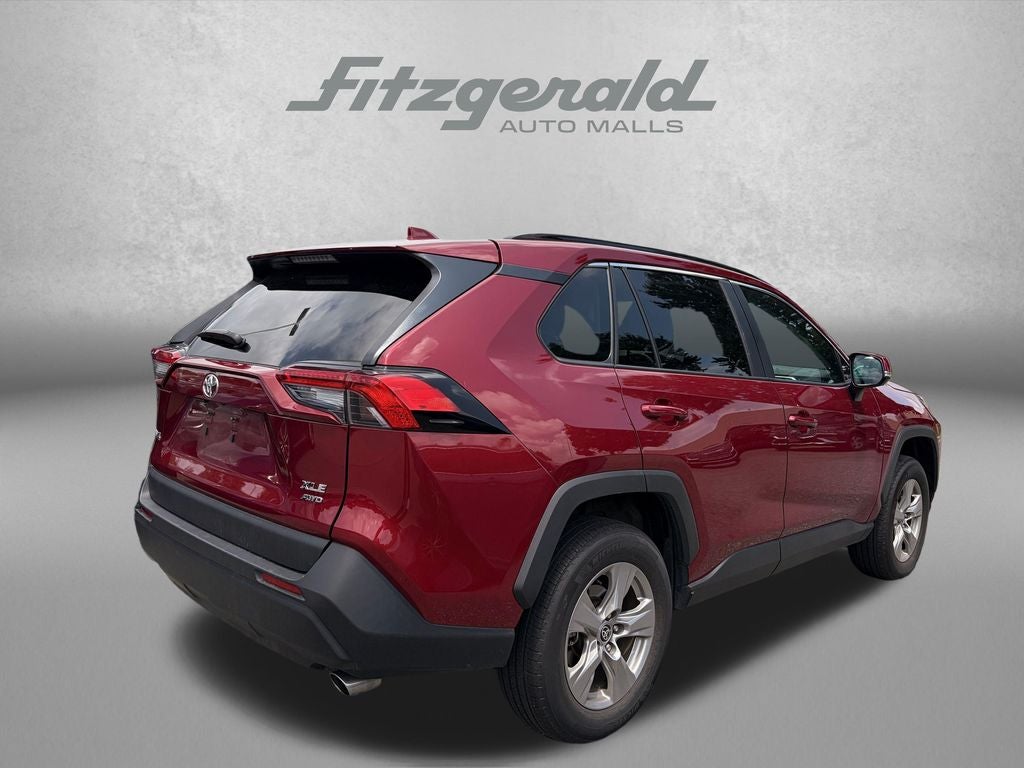 2025 Toyota RAV4 XLE