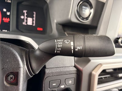 2024 Toyota TACOMA SR5 SR5