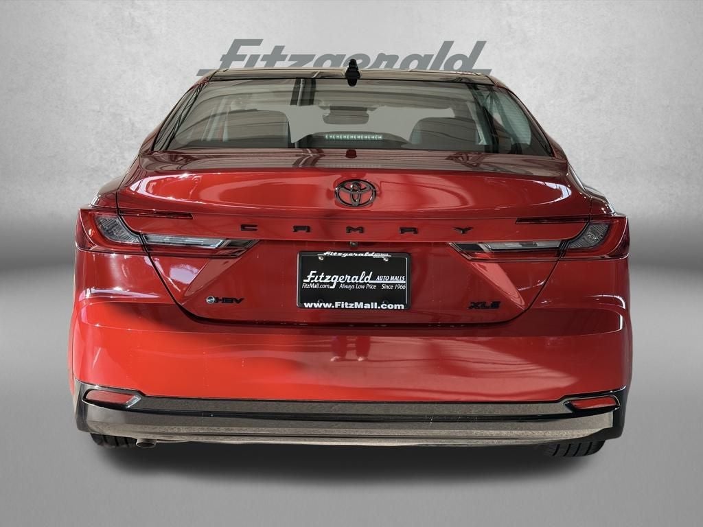 2025 Toyota CAMRY XLE