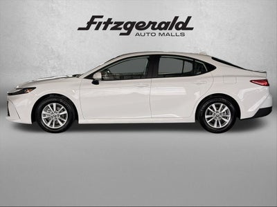 2025 Toyota CAMRY LE