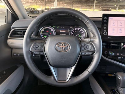 2022 Toyota Camry Hybrid XSE