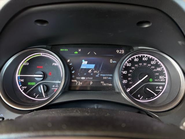 2022 Toyota Camry Hybrid XSE