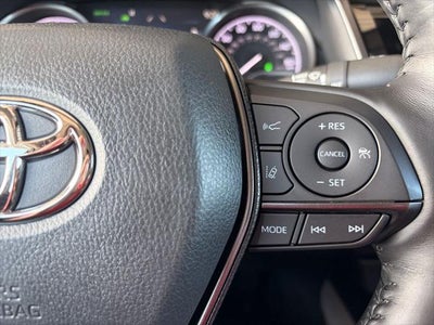2022 Toyota Camry Hybrid XSE