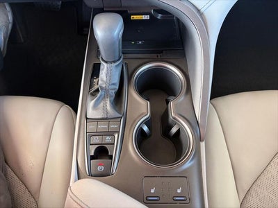 2022 Toyota Camry Hybrid XSE
