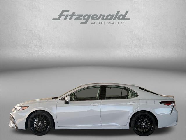2022 Toyota Camry Hybrid XSE