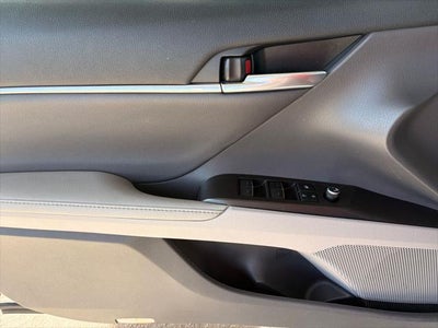 2022 Toyota Camry Hybrid XSE