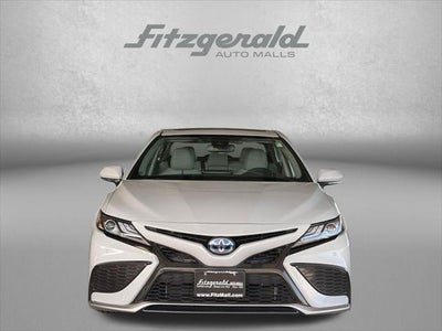 2022 Toyota Camry Hybrid XSE