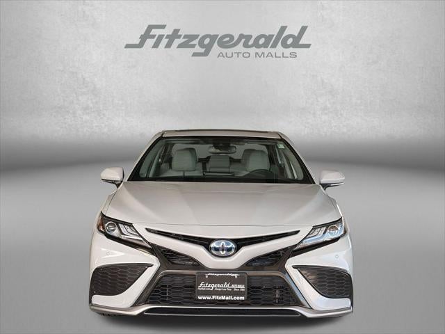 2022 Toyota Camry Hybrid XSE