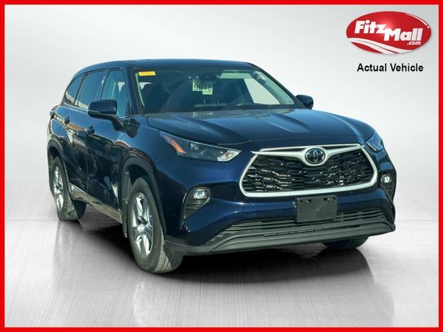 2022 Toyota HIGHLANDER LE