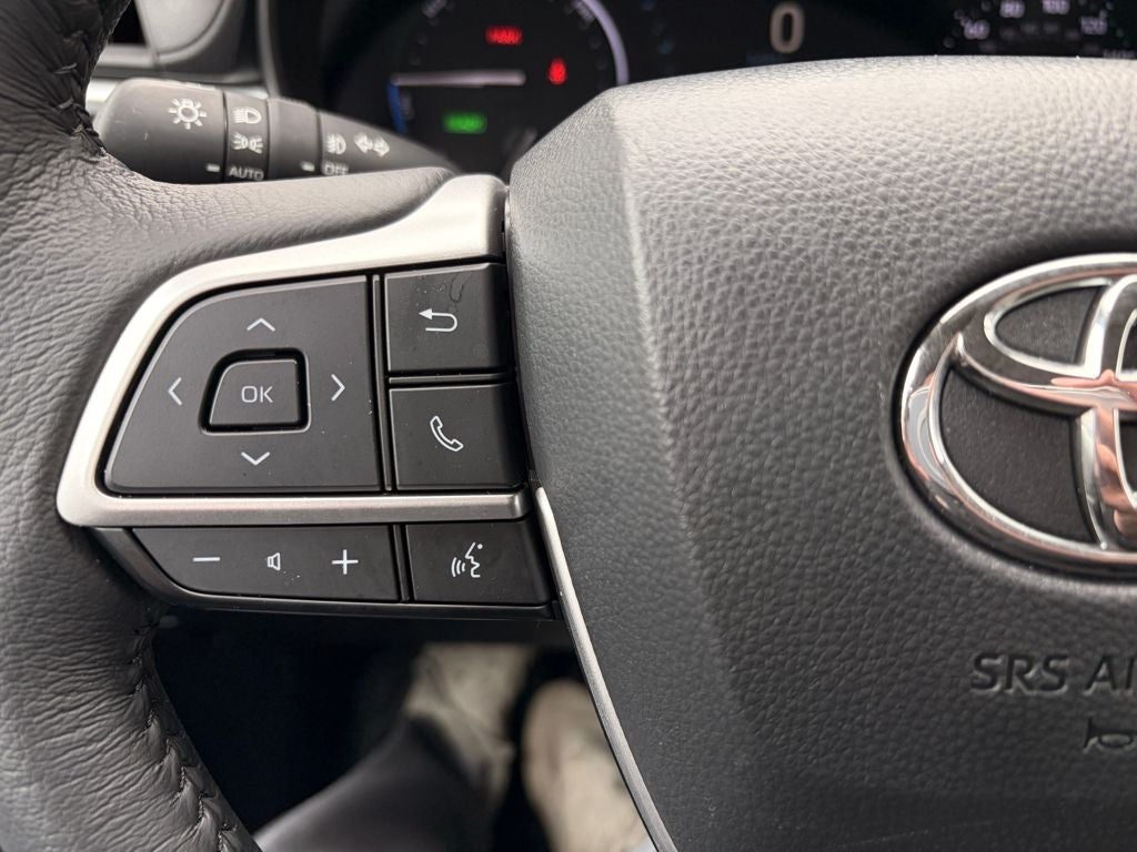 2025 Toyota SIENNA XLE AWD XLE 7 Passenger