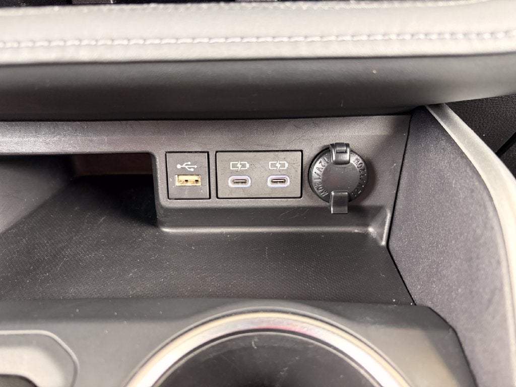 2025 Toyota Highlander Hybrid XLE