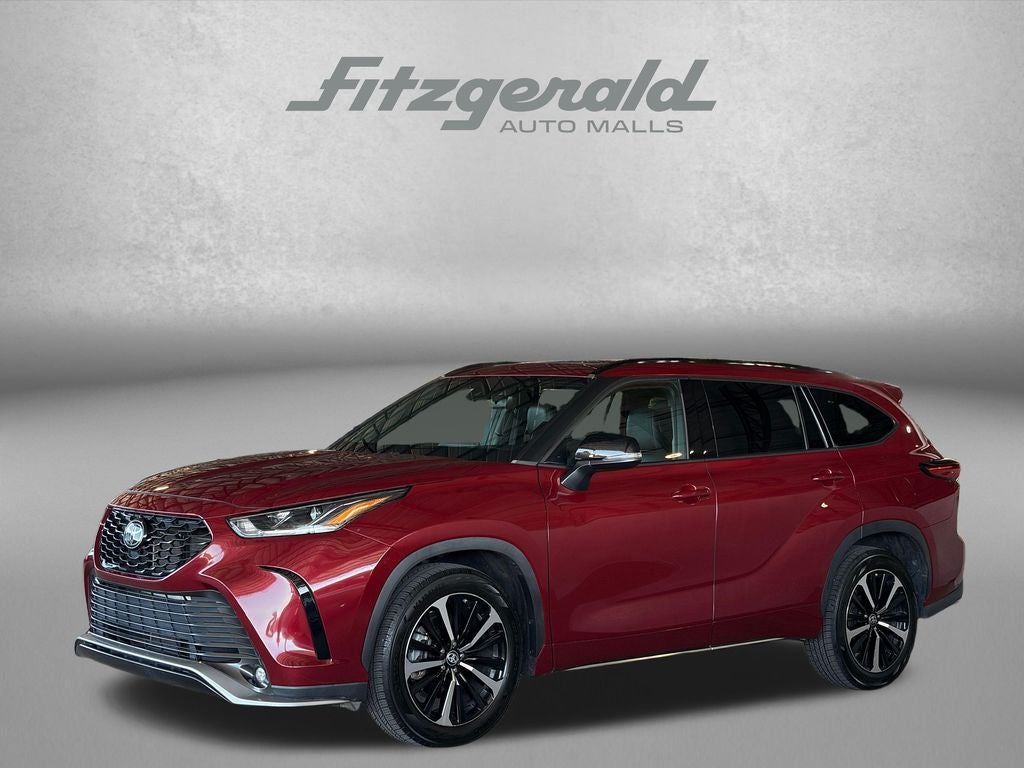 2022 Toyota Highlander XSE