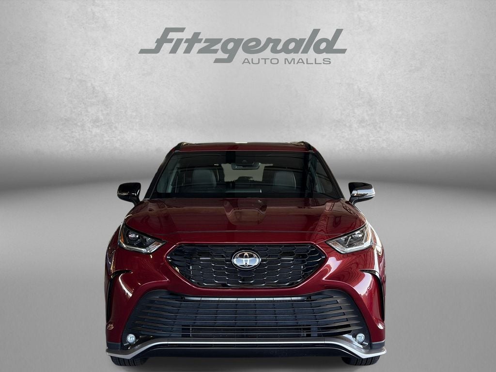 2022 Toyota Highlander XSE