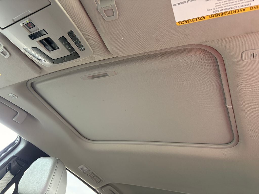 2025 Toyota SIENNA XLE XLE 8 Passenger