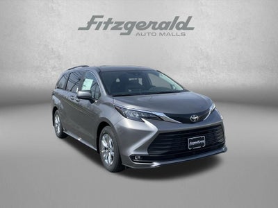 2026 Toyota Sienna XLE 7 Passenger