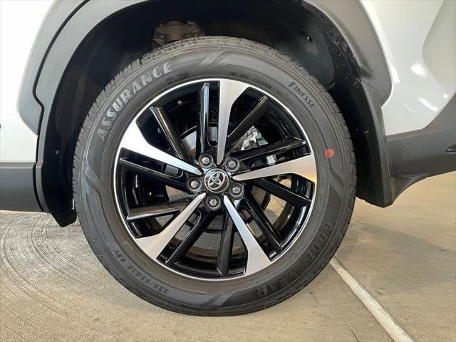 2024 Toyota COROLLA CROSS HV Hybrid XSE