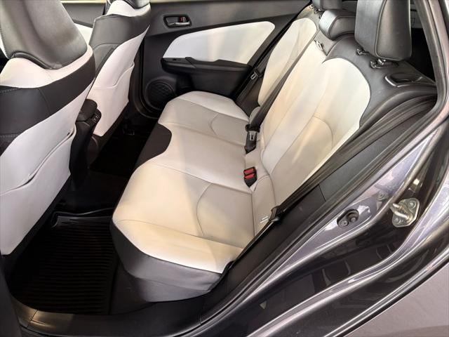 2022 Toyota PRIUS XLE AWD-e