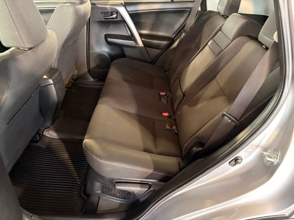 2018 Toyota RAV4 HYBRID XLE