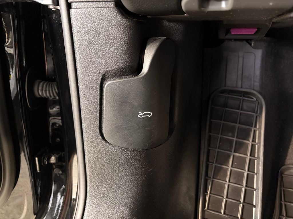 2020 Porsche Macan S