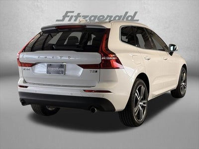 2021 Volvo XC60 T5 Momentum