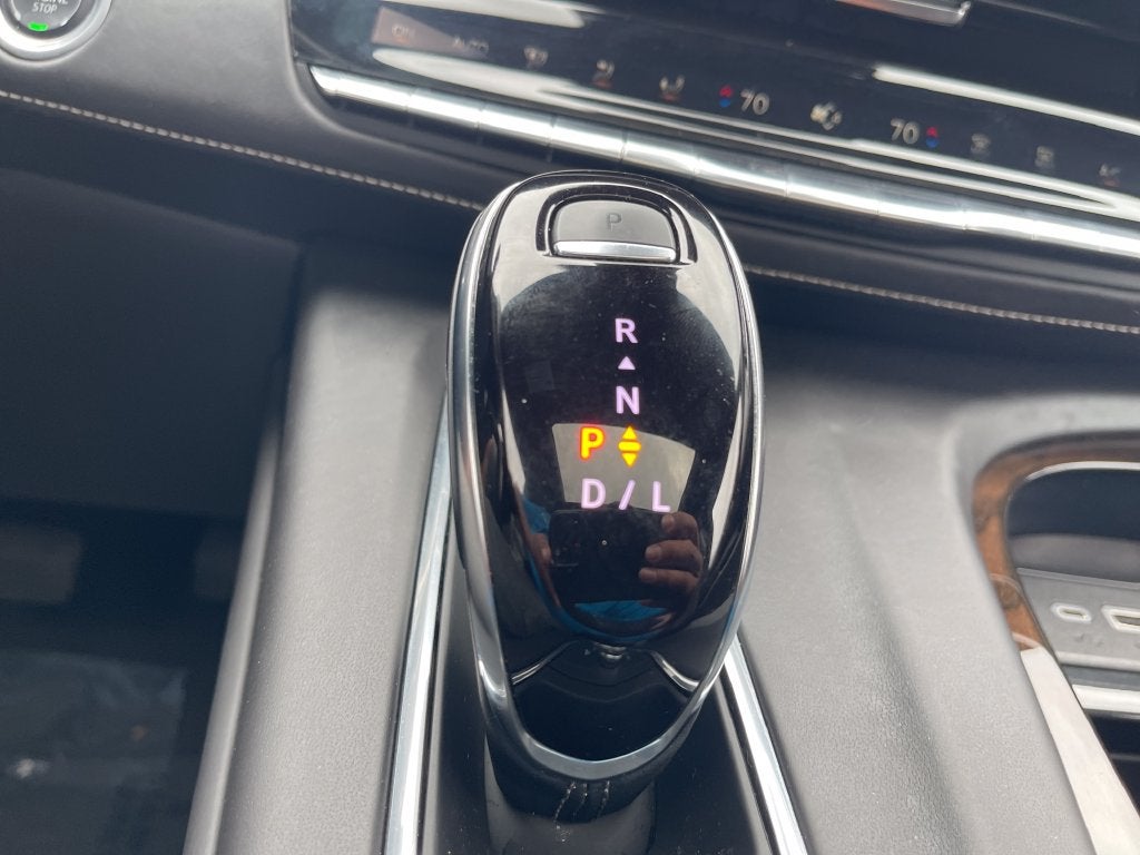 2024 Cadillac Escalade ESV Sport Platinum
