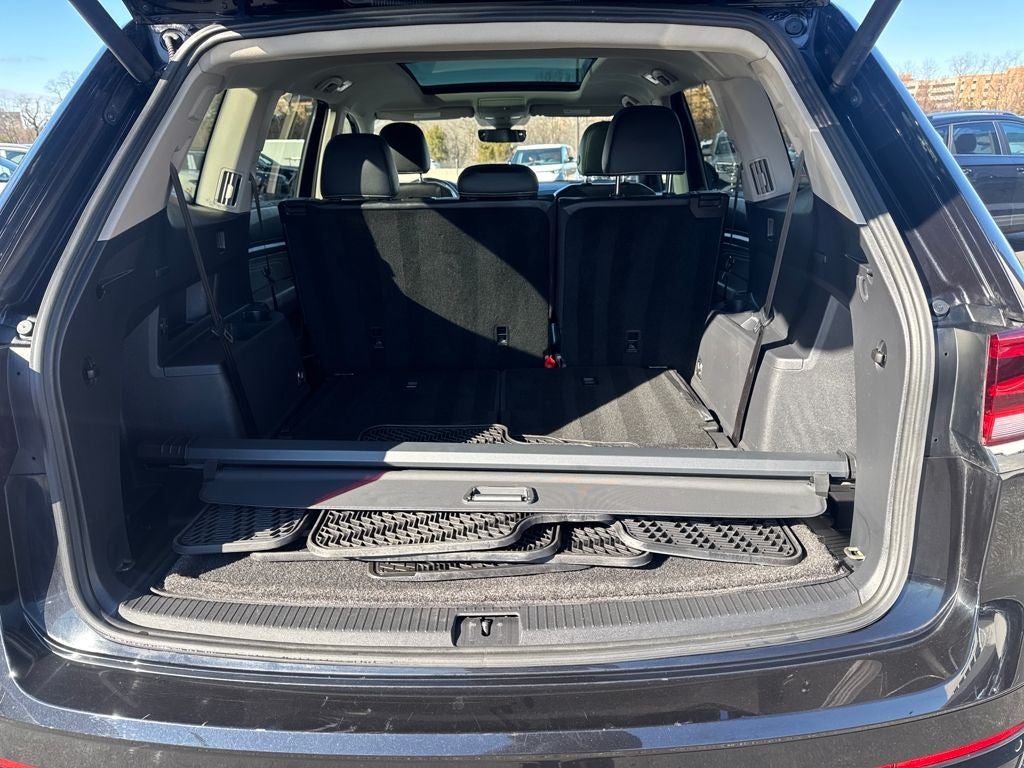 2022 Volkswagen Atlas 3.6L V6 SEL Premium R-Line