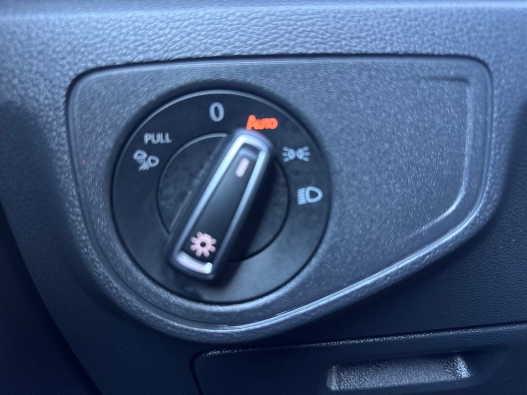 2022 Volkswagen Atlas 3.6L V6 SEL Premium R-Line