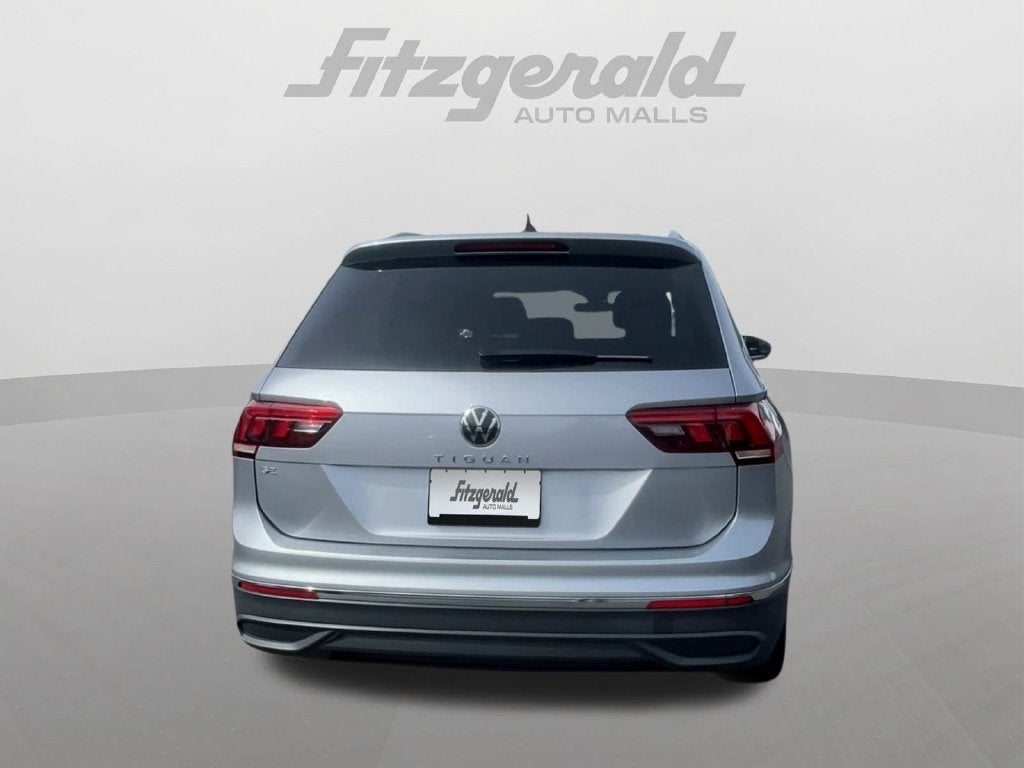 2023 Volkswagen Tiguan 2.0T SE