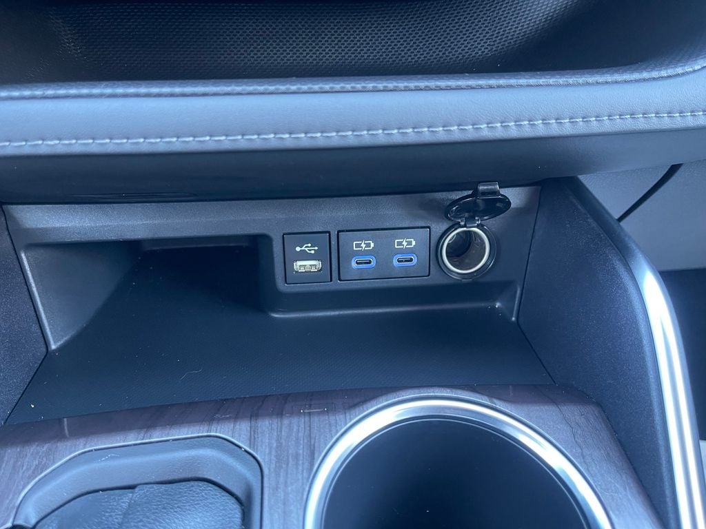 2022 Toyota Highlander Hybrid Limited