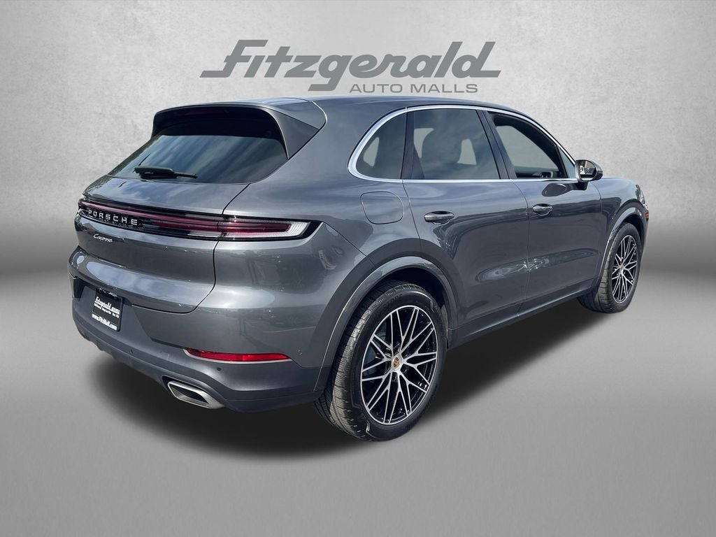 2024 Porsche Cayenne Base