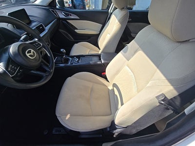 2018 Mazda Mazda3 Sport