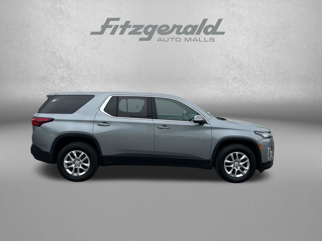 2023 Chevrolet Traverse LS