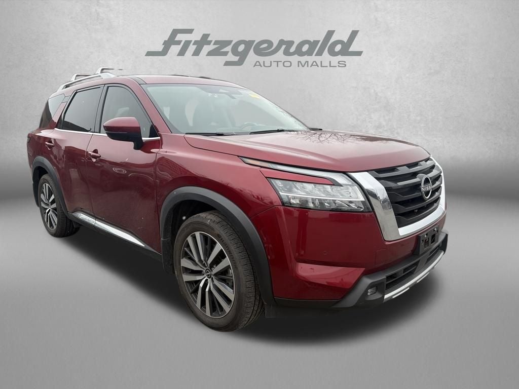 2022 Nissan Pathfinder Platinum
