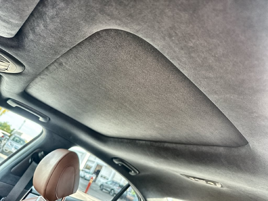 2021 Genesis G70 2.0T