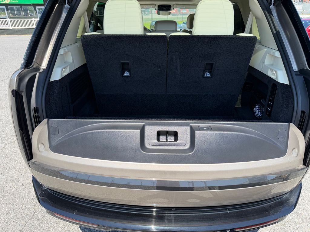 2024 Land Rover Range Rover SE LWB