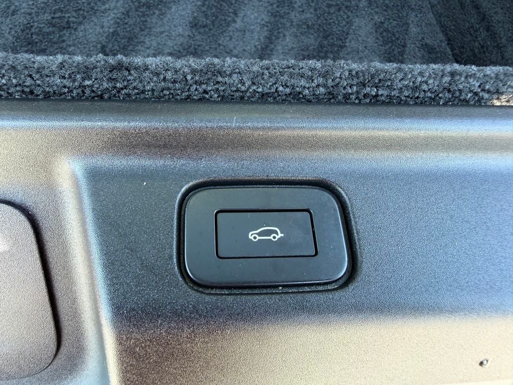 2024 Land Rover Range Rover SE LWB