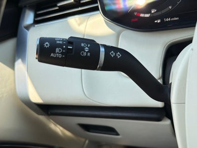 2024 Land Rover Range Rover SE LWB