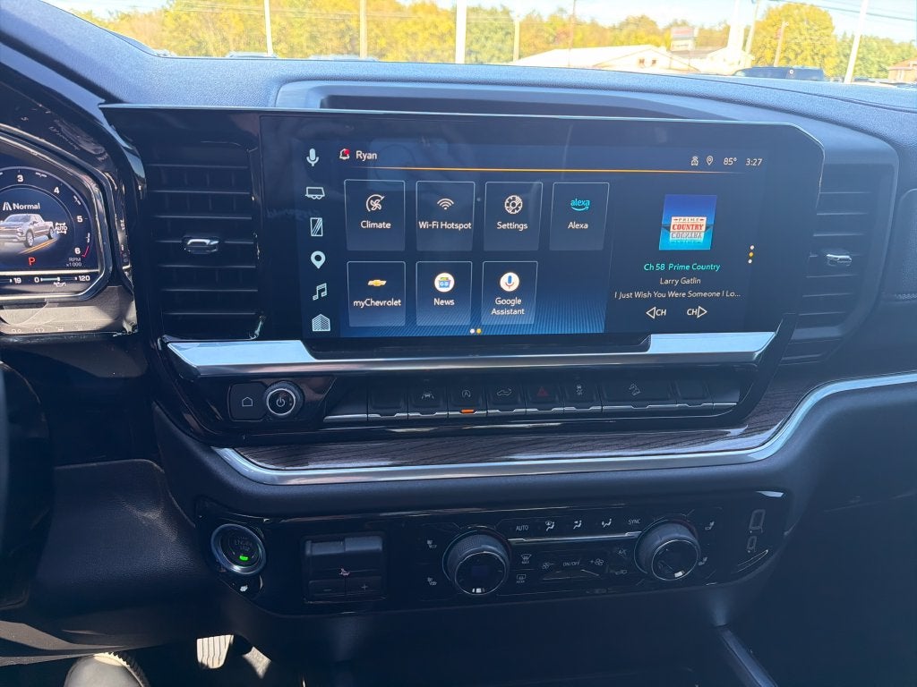 2025 Chevrolet Silverado LT