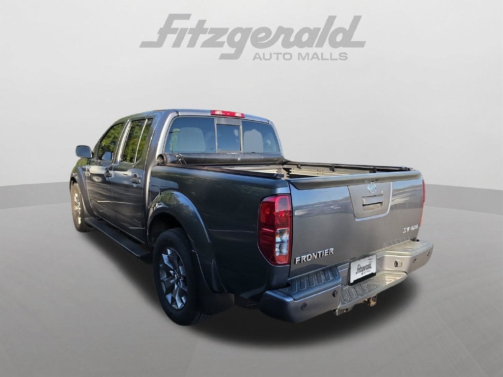 2021 Nissan Frontier SV