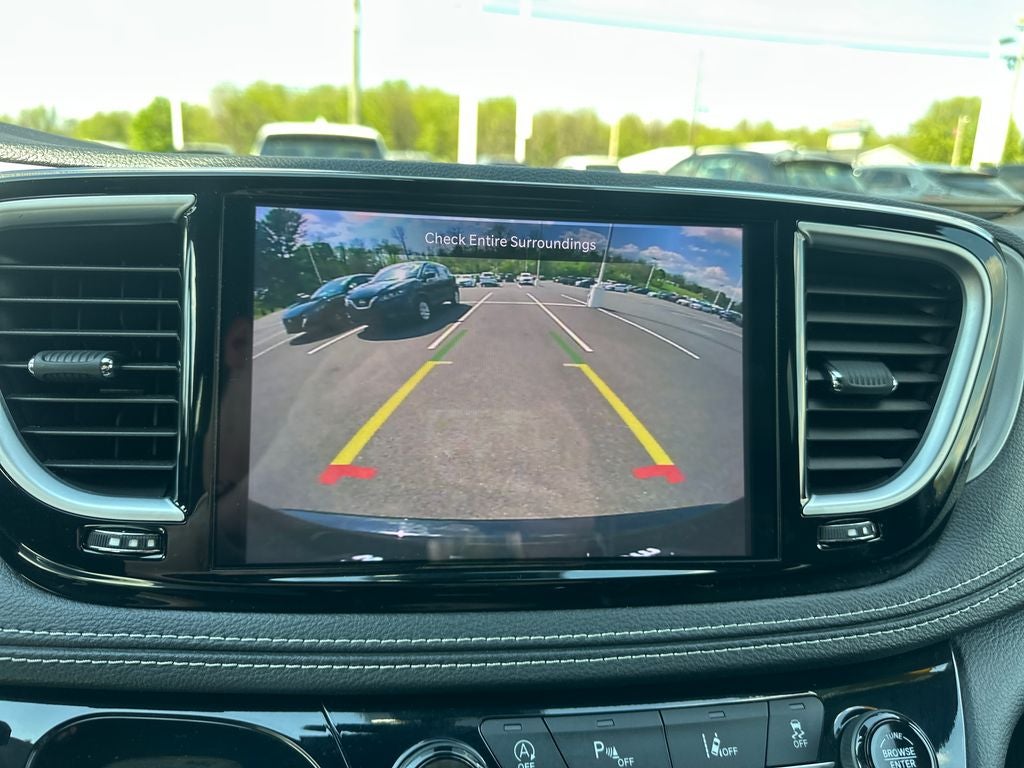 2025 Chrysler Pacifica Limited